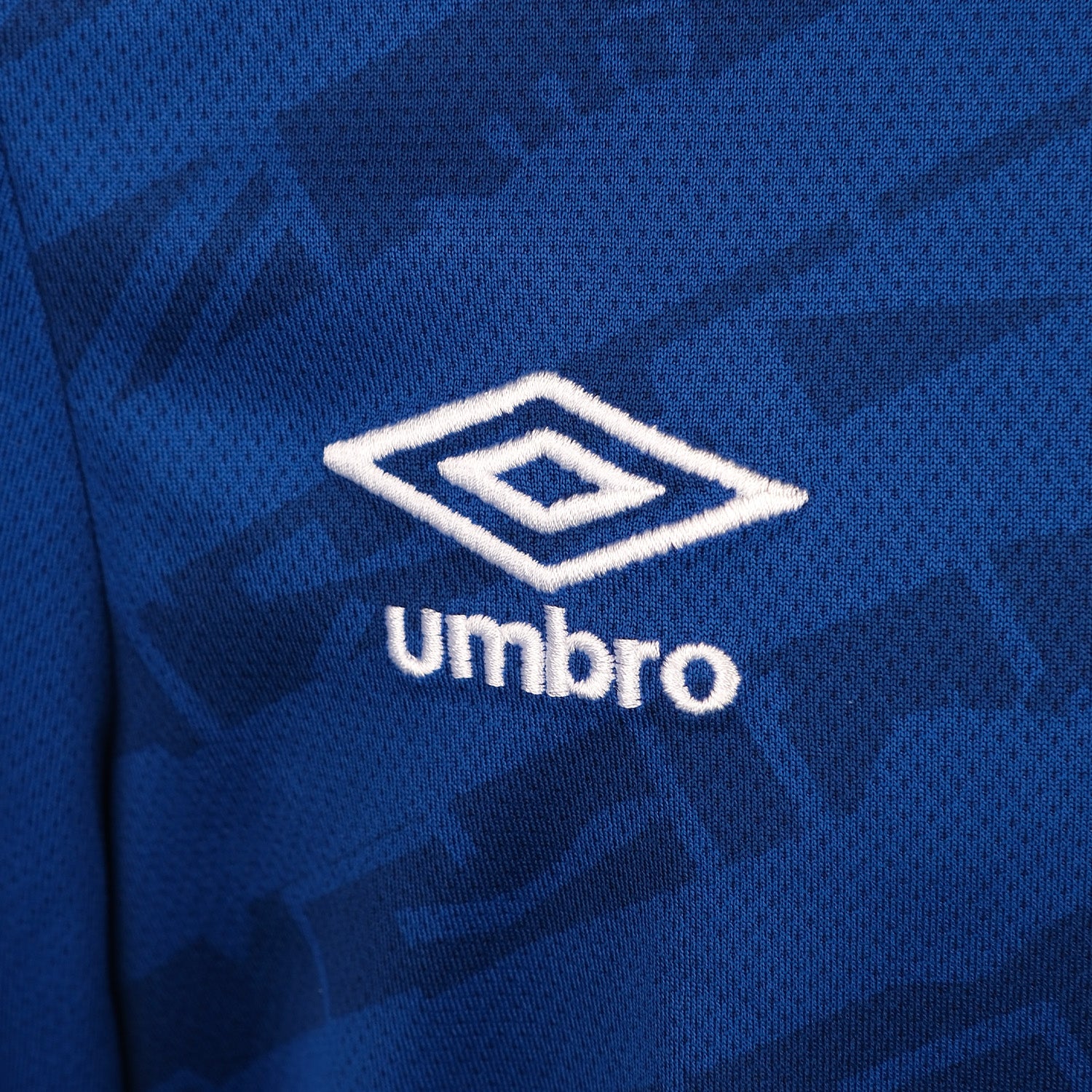 Umbro 2025/26 Junior Home Shirt Long Sleeved - Image 3