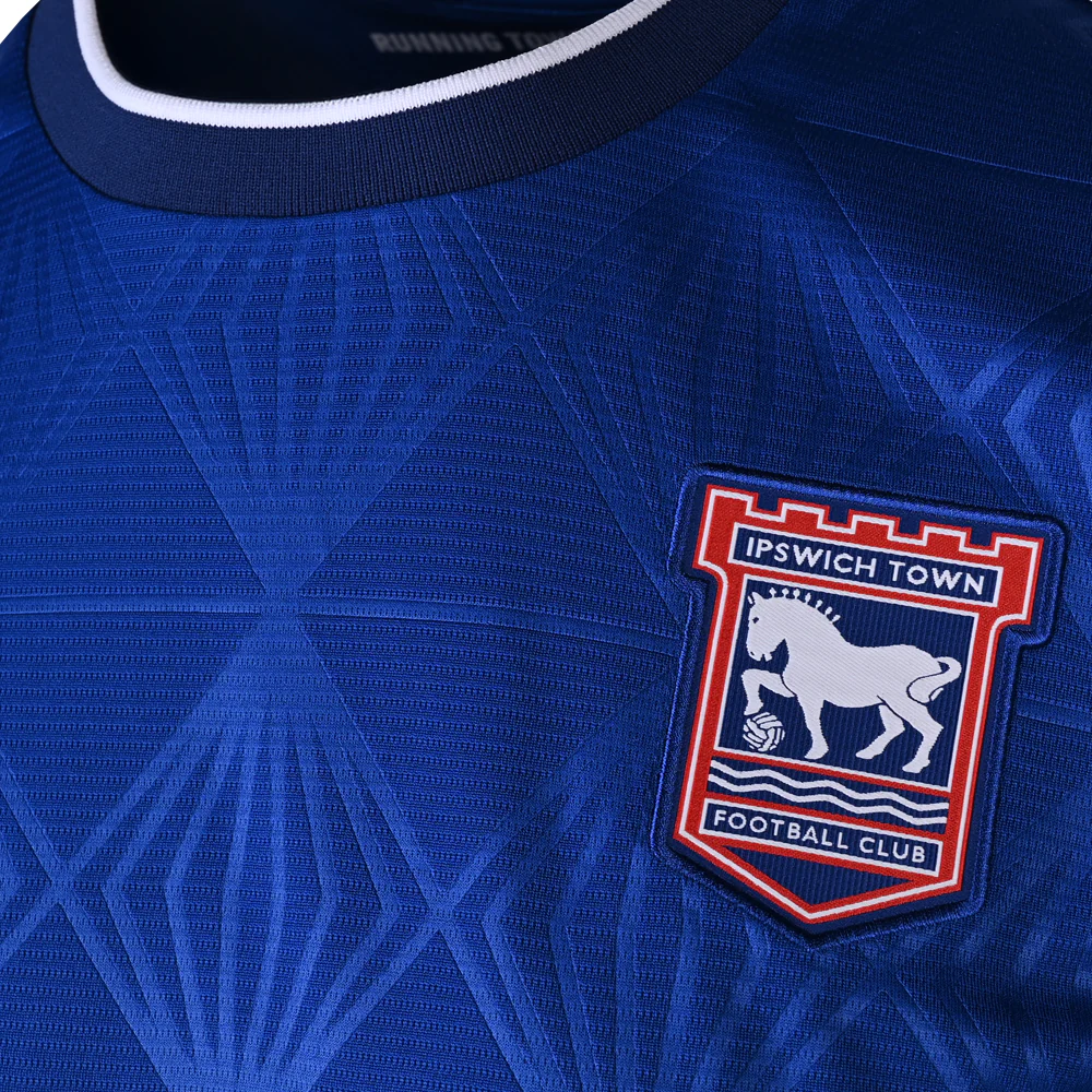 Umbro 2026/27 Junior Home Shirt Long Sleeved - Image 4
