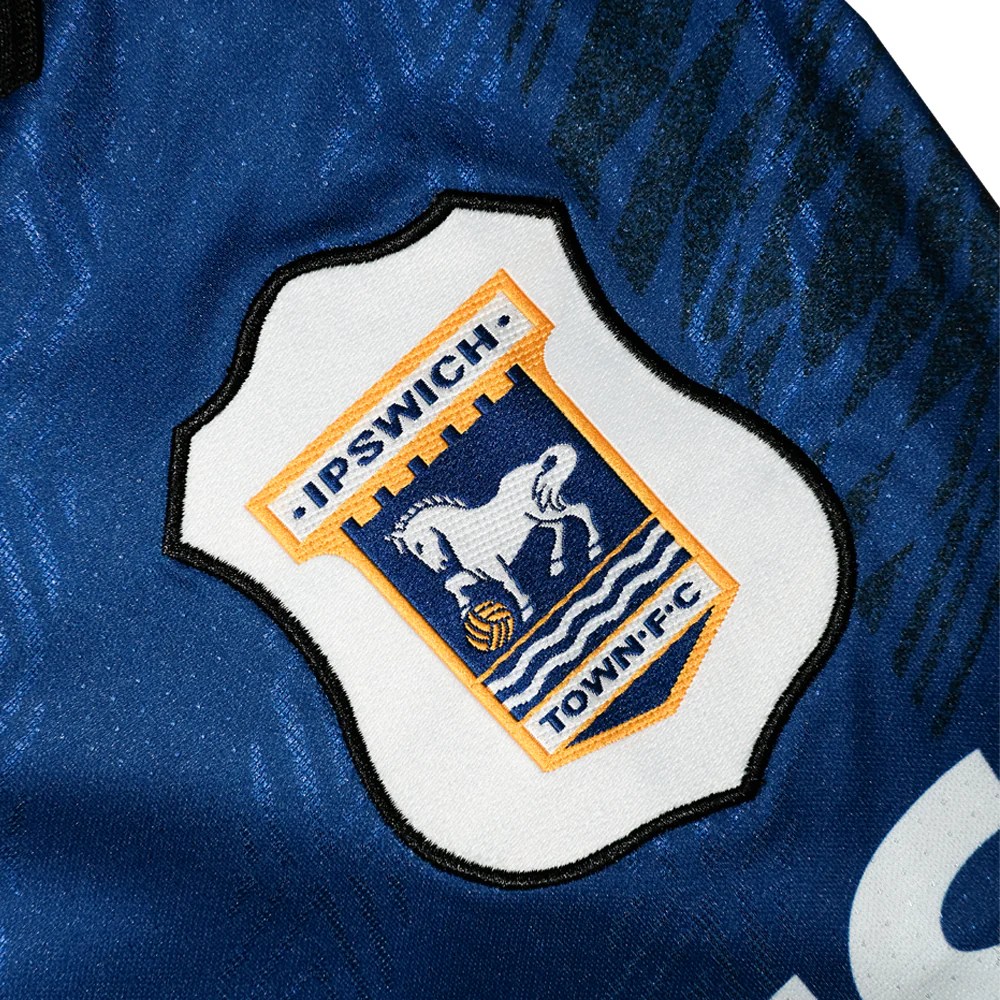 Official Umbro 1994-95 Home Shirt - Image 5