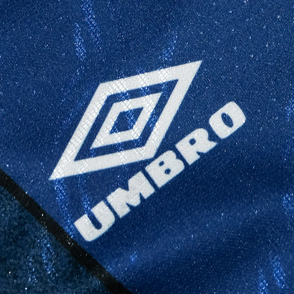 Official Umbro 1994-95 Home Shirt - Image 6